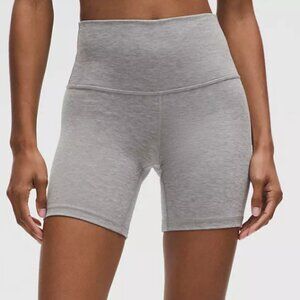 Lululemon- Align Shorts 6in in heathered grey (4)